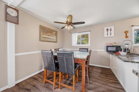 Tiny photo for 208 S Pinecrest Road, Bolingbrook, IL 60440 (MLS # 12493031)