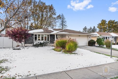 1802 N Aspen Drive Mount Prospect IL 60056