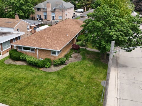 Tiny photo for 7303 N Kedvale Avenue, Lincolnwood, IL 60712 (MLS # 12656281)