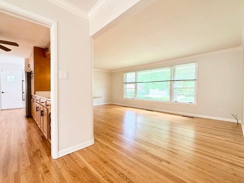 Tiny photo for 7303 N Kedvale Avenue, Lincolnwood, IL 60712 (MLS # 12656281)