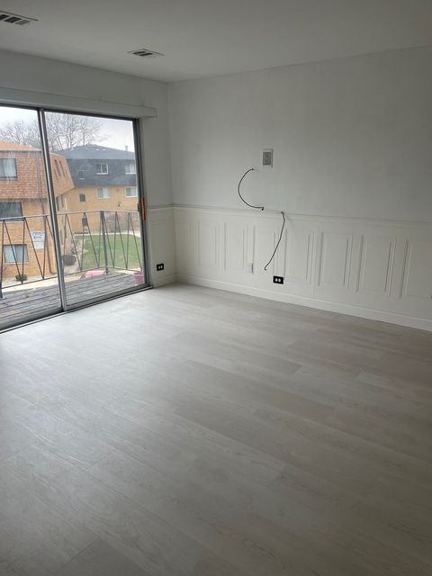 Tiny photo for 4921 W 109th Street #304, Oak Lawn, IL 60453 (MLS # 12592105)