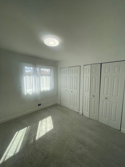 Tiny photo for 4921 W 109th Street #304, Oak Lawn, IL 60453 (MLS # 12592105)