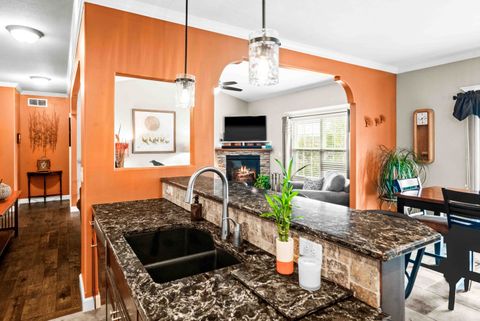 Tiny photo for 2611 Piney Run, Bloomington, IL 61705 (MLS # 12494655)