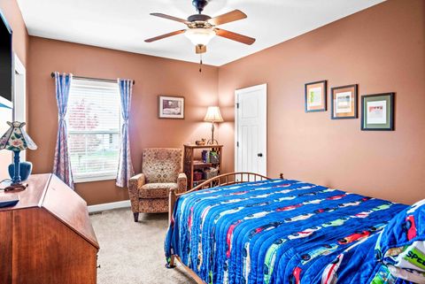 Tiny photo for 2611 Piney Run, Bloomington, IL 61705 (MLS # 12494655)