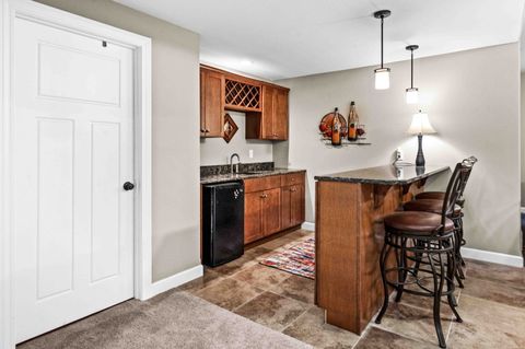 Tiny photo for 2611 Piney Run, Bloomington, IL 61705 (MLS # 12494655)