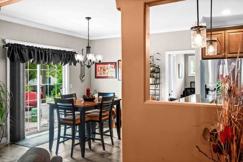 Tiny photo for 2611 Piney Run, Bloomington, IL 61705 (MLS # 12494655)