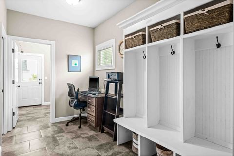 Tiny photo for 2611 Piney Run, Bloomington, IL 61705 (MLS # 12494655)