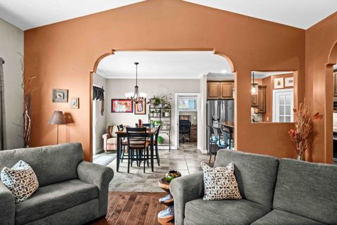 Tiny photo for 2611 Piney Run, Bloomington, IL 61705 (MLS # 12494655)