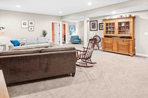 Tiny photo for 2611 Piney Run, Bloomington, IL 61705 (MLS # 12494655)