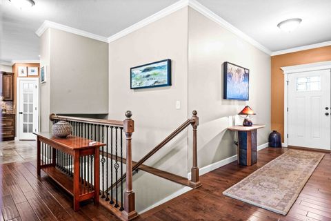 Tiny photo for 2611 Piney Run, Bloomington, IL 61705 (MLS # 12494655)