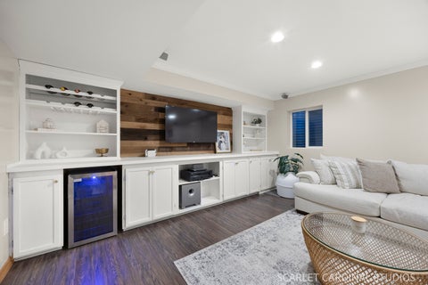 Tiny photo for 163 Meadows Court, Sugar Grove, IL 60554 (MLS # 12737403)
