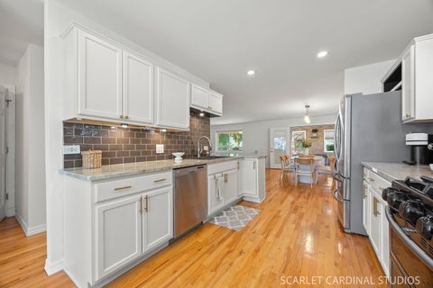 Tiny photo for 163 Meadows Court, Sugar Grove, IL 60554 (MLS # 12737403)
