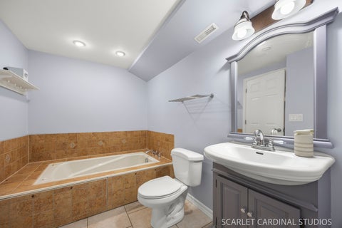 Tiny photo for 163 Meadows Court, Sugar Grove, IL 60554 (MLS # 12737403)