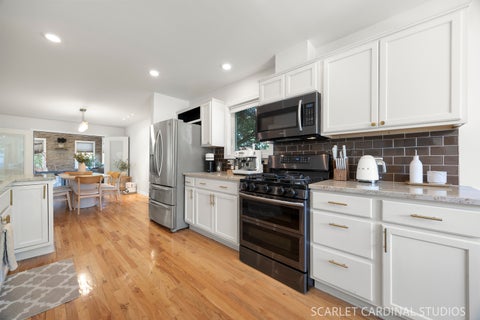 Tiny photo for 163 Meadows Court, Sugar Grove, IL 60554 (MLS # 12737403)