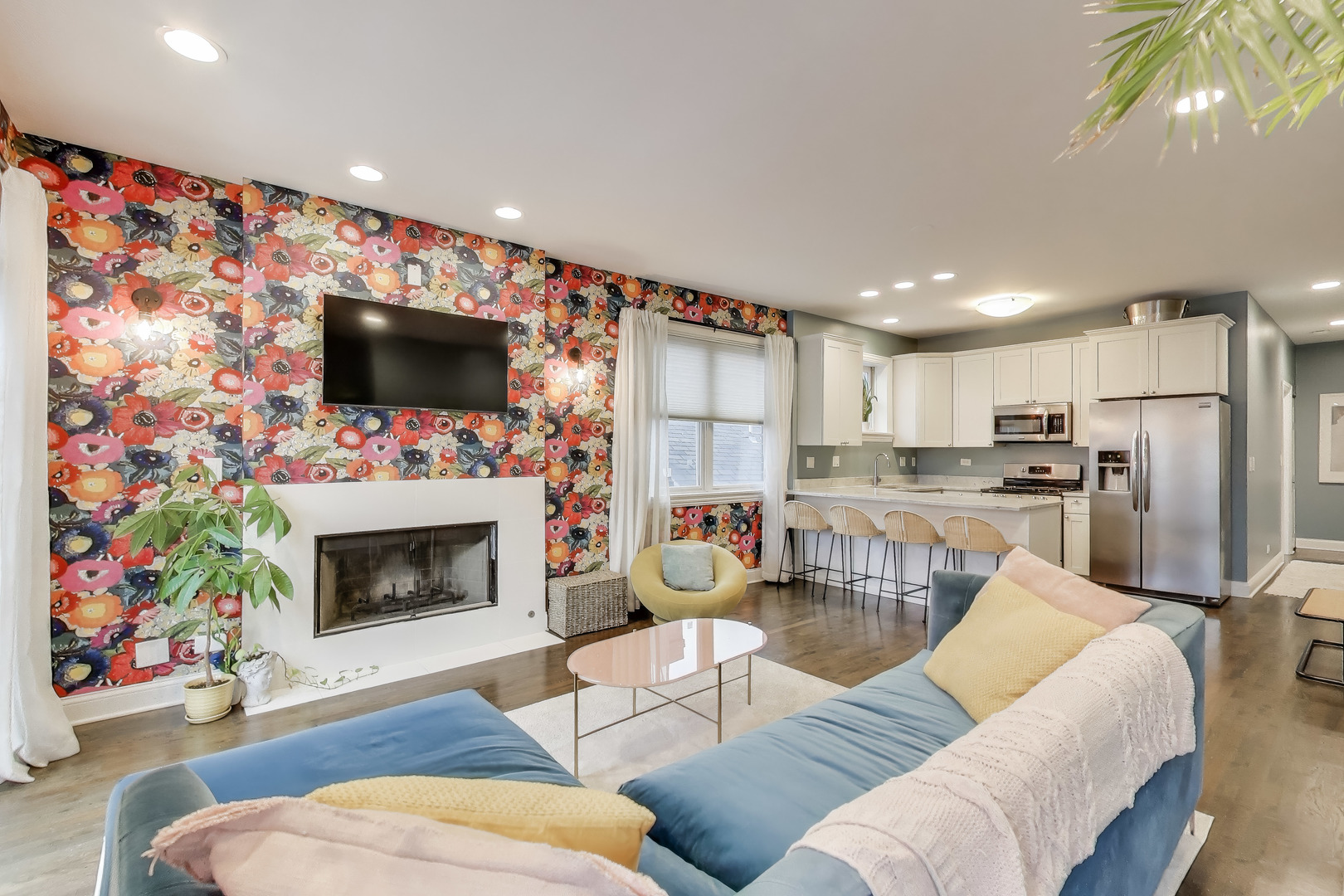 1634 N Wolcott Avenue 2