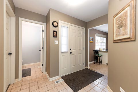 Tiny photo for 2845 Water Tower Lane, Darien, IL 60561 (MLS # 12690099)