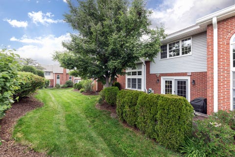 Tiny photo for 2845 Water Tower Lane, Darien, IL 60561 (MLS # 12690099)