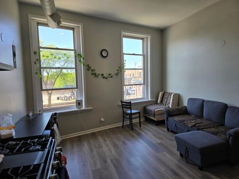 Tiny photo for 4 W Burlington Avenue, La Grange, IL 60525 (MLS # 12382937)