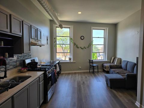 Tiny photo for 4 W Burlington Avenue, La Grange, IL 60525 (MLS # 12382937)