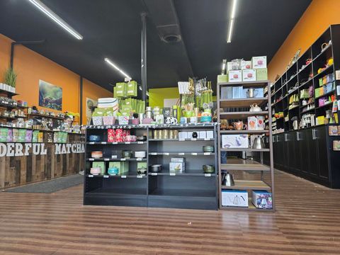 Tiny photo for 4 W Burlington Avenue, La Grange, IL 60525 (MLS # 12382937)