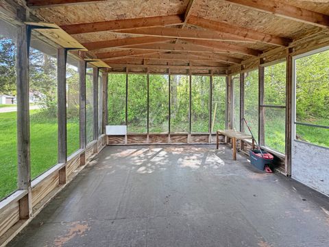 Tiny photo for 1305 S Prairie Avenue, Freeport, IL 61032 (MLS # 12580516)