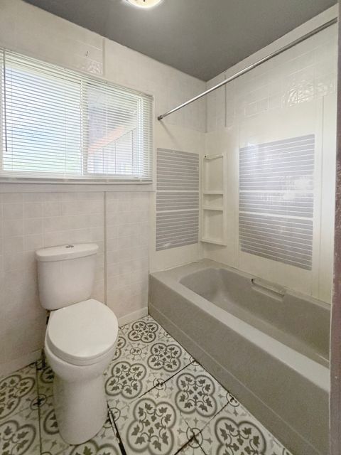 Tiny photo for 1305 S Prairie Avenue, Freeport, IL 61032 (MLS # 12580516)