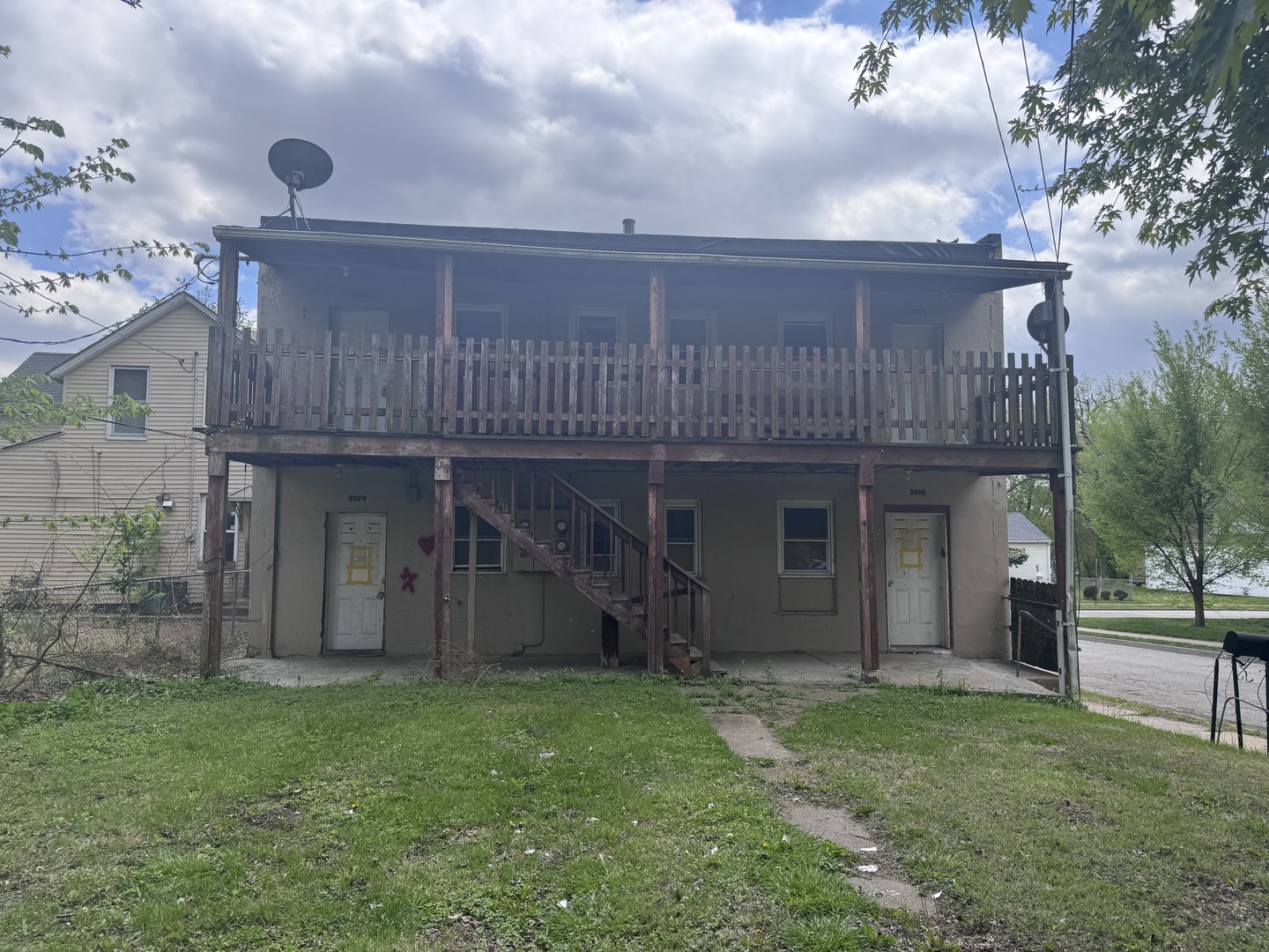 2024 W 6th Street - Photo 3
