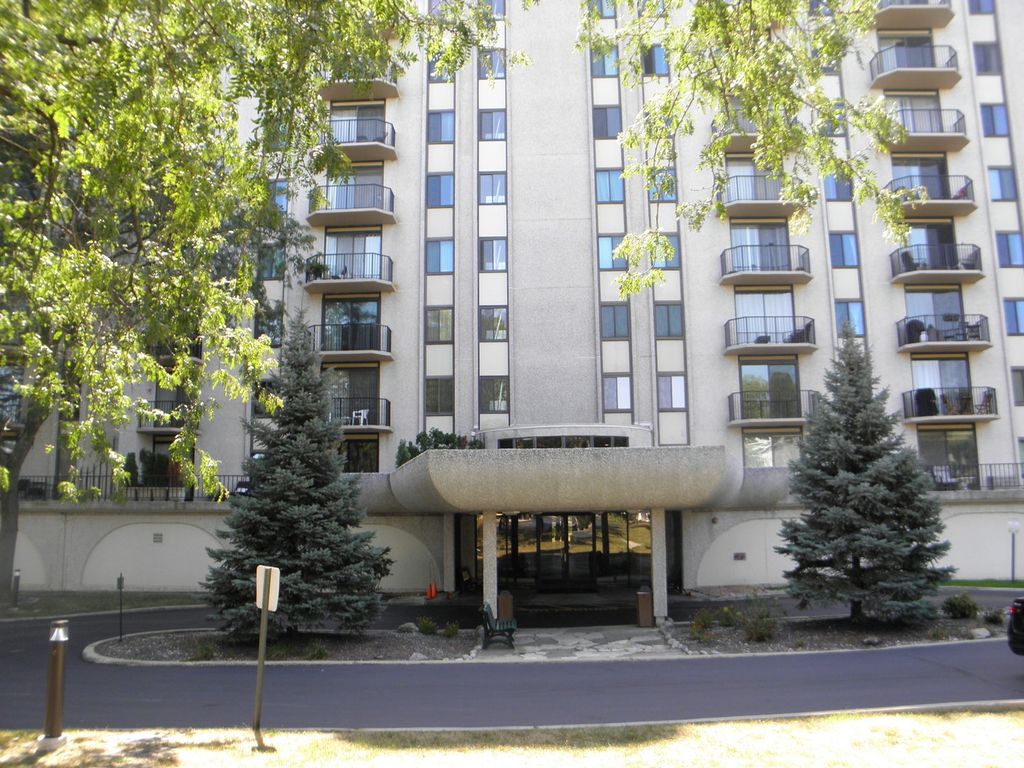 listing image 0