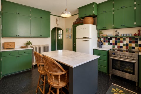 Tiny photo for 234 BellePlaine Avenue, Park Ridge, IL 60068 (MLS # 12761342)