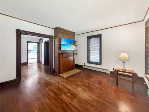 Tiny photo for 625 W Ringold Street, Freeport, IL 61032 (MLS # 12690624)
