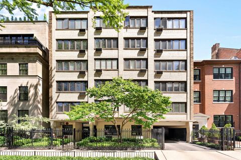 1419 N State Parkway 605 Chicago IL 60610