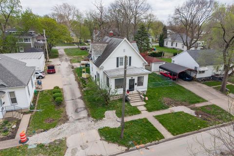 Tiny photo for 766 N Mill Street, Pontiac, IL 61764 (MLS # 12618162)