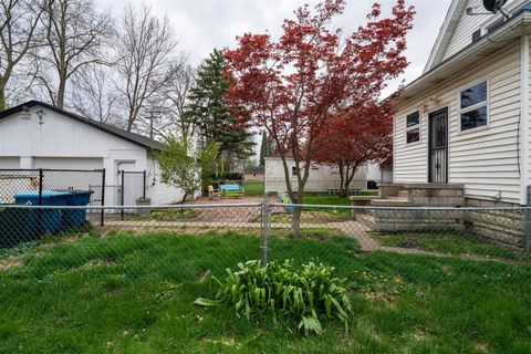 Tiny photo for 766 N Mill Street, Pontiac, IL 61764 (MLS # 12618162)