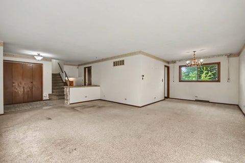 Tiny photo for 940 Ridgeland Avenue, Mundelein, IL 60060 (MLS # 12776359)