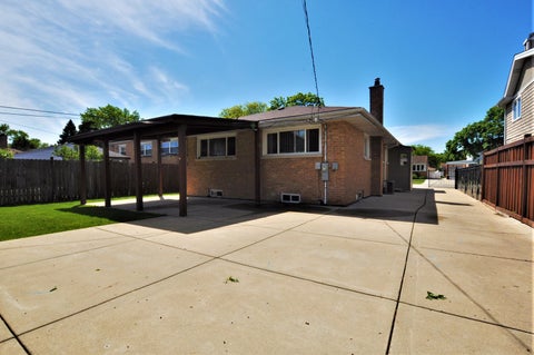 Tiny photo for 7226 W Conrad Avenue, Niles, IL 60714 (MLS # 12651091)