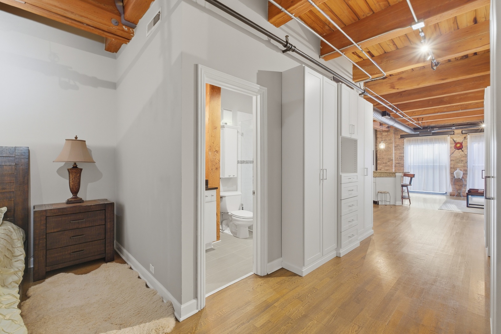 225 W HURON Street 313