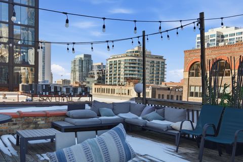 Tiny photo for 225 W HURON Street #313, Chicago, IL 60654 (MLS # 12573154)