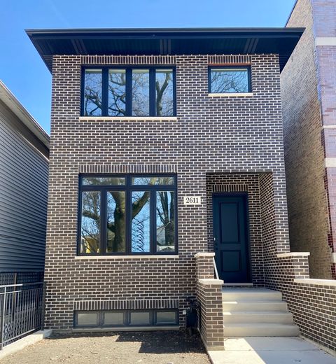 2611 S Lowe Avenue Chicago IL 60616