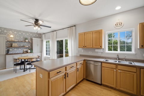 Tiny photo for 160 Monarch Drive #160, Streamwood, IL 60107 (MLS # 12762534)