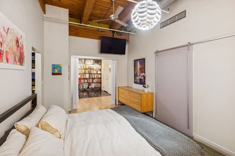 Tiny photo for 400 S Green Street #305, Chicago, IL 60607 (MLS # 12433380)