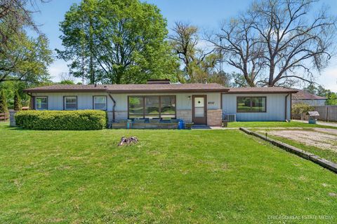 Photo of 41557 N Illinois Street, Zion, IL 60099 (MLS # 12647127)