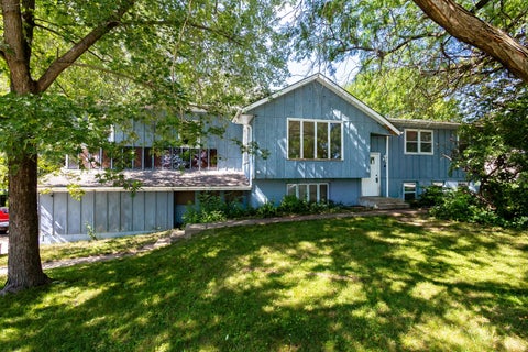 Tiny photo for 1717 7th Avenue A Avenue, Rapids City, IL 61278 (MLS # 12718901)