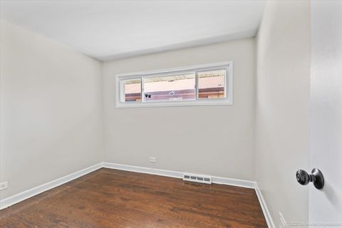 Tiny photo for 3304 Wilcox Avenue, Bellwood, IL 60104 (MLS # 12535913)