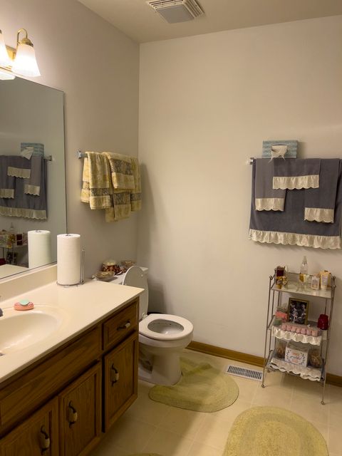 Tiny photo for 131 E 163rd Street #16A, South Holland, IL 60473 (MLS # 12479176)