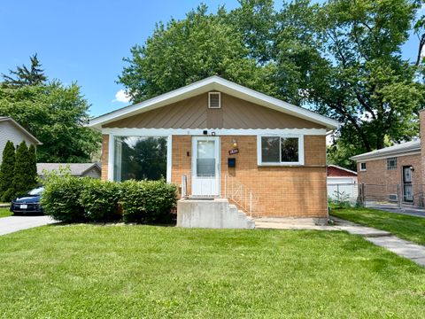 Photo of 1820 169th Street, Hazel Crest, IL 60429 (MLS # 12697252)
