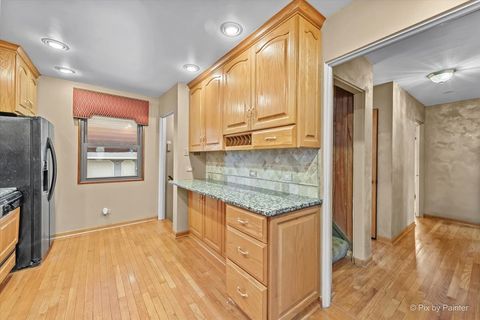 Tiny photo for 1204 Blanchan Avenue, La Grange Park, IL 60526 (MLS # 12519285)