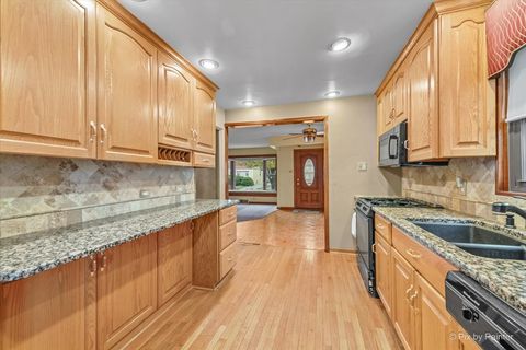 Tiny photo for 1204 Blanchan Avenue, La Grange Park, IL 60526 (MLS # 12519285)