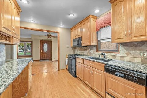 Tiny photo for 1204 Blanchan Avenue, La Grange Park, IL 60526 (MLS # 12519285)