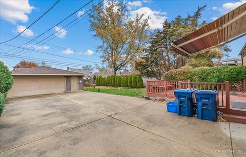 Tiny photo for 1204 Blanchan Avenue, La Grange Park, IL 60526 (MLS # 12519285)