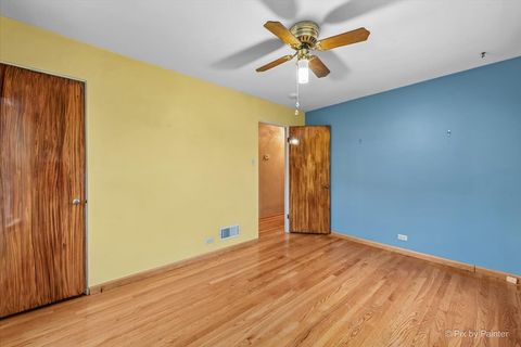 Tiny photo for 1204 Blanchan Avenue, La Grange Park, IL 60526 (MLS # 12519285)